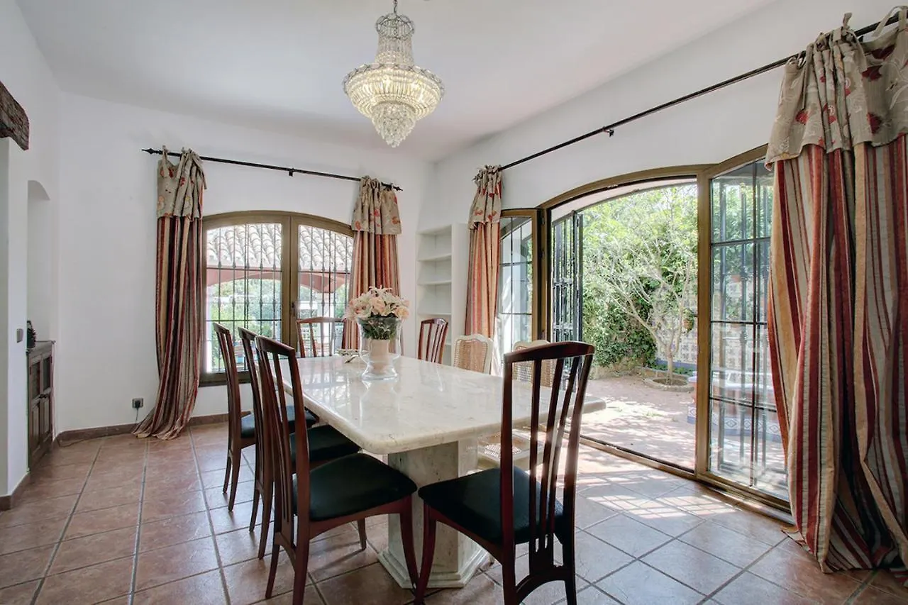 Villa Rustica, El Rosario Marbella