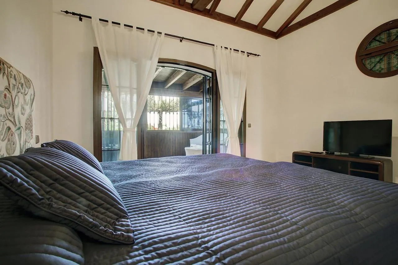 Villa Rustica, El Rosario Marbella