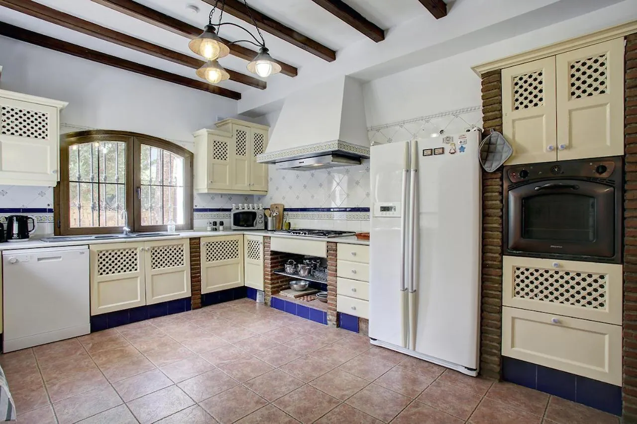 Villa Rustica, El Rosario Marbella Spain