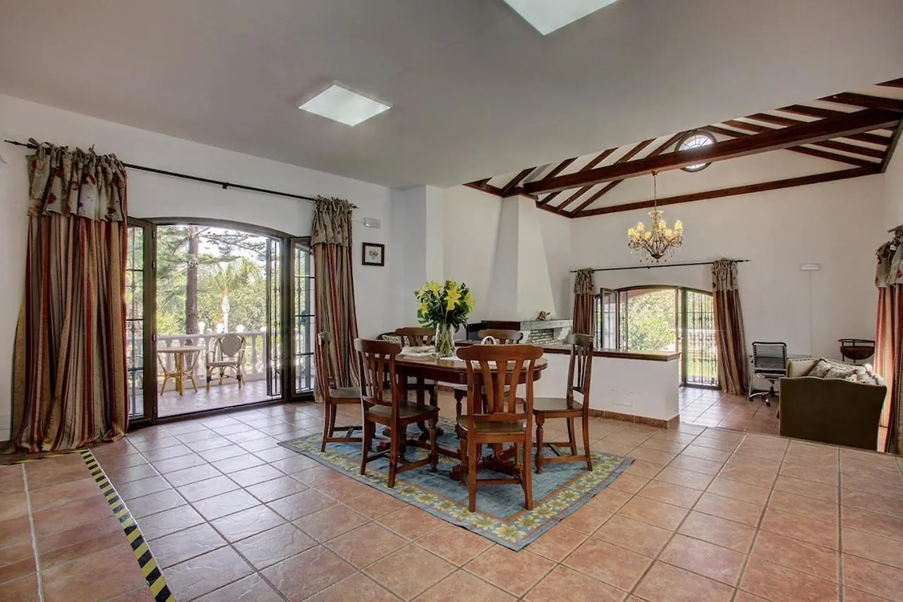 Villa Rustica, El Rosario Marbella