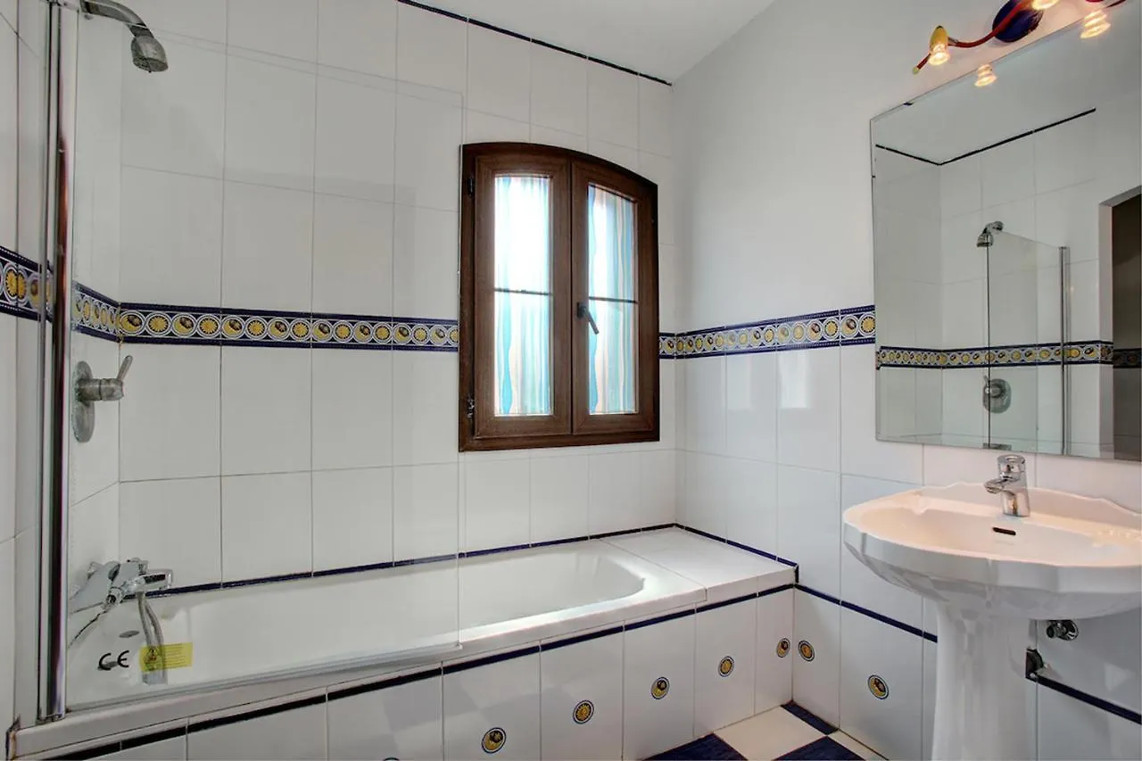 Villa Rustica, El Rosario Marbella