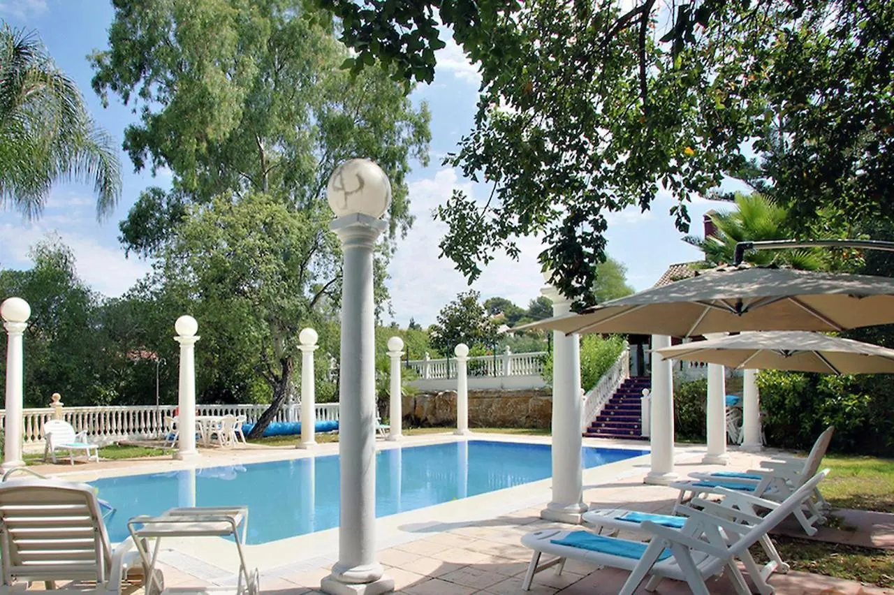 Villa Rustica, El Rosario 마르베야